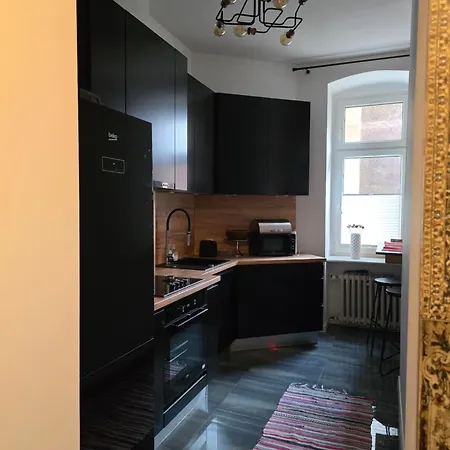 아파트 Charming Ground Floor - Center 슈체친