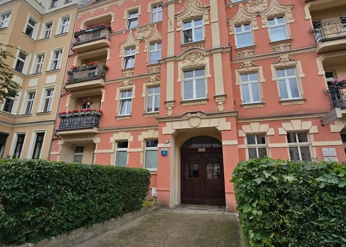 Lägenhet Charming Ground Floor - Center