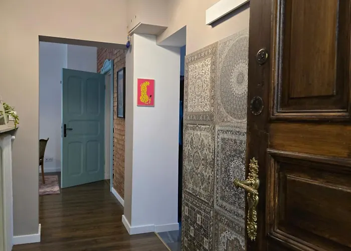 Charming Ground Floor - Center Lägenhet