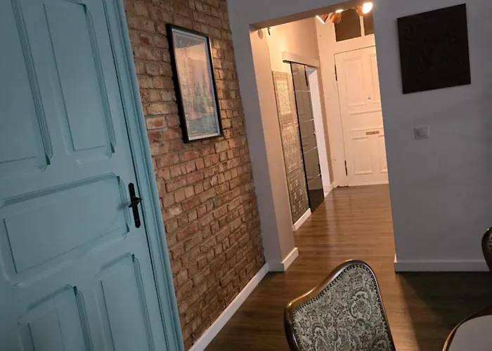 Charming Ground Floor - Center Lägenhet